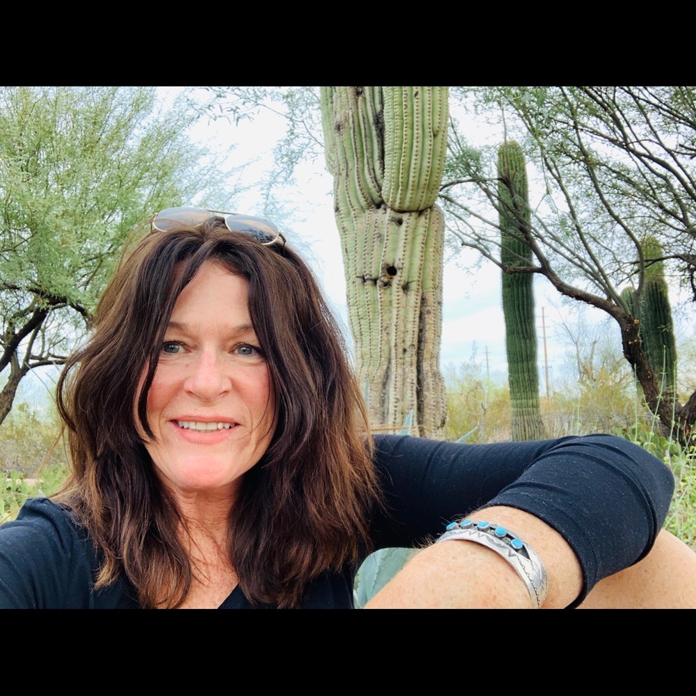 Meet your Posher, Laurie